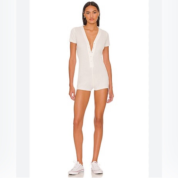 $78 NWOT Free People‎ Early Night White Romper Size Medium - Picture 1 of 5